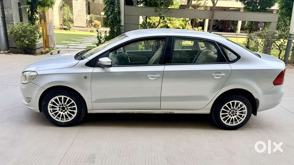 Skoda Rapid 1.5 Tdi Cr Elegance Plus, 2013, Diesel