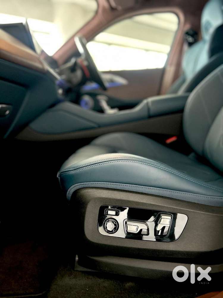 Bmw Xm Plug-in Hybrid, 2024, Cng & Hybrids