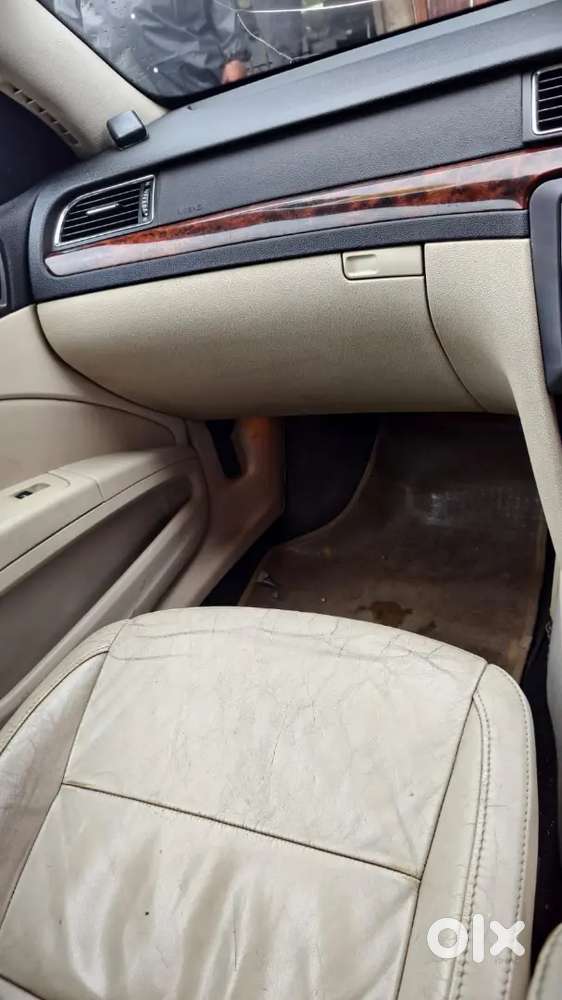 Skoda Superb 2012 Diesel Automatic