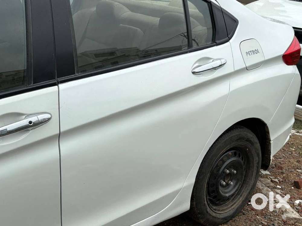Honda City 2015 Petrol 600000 Km Driven