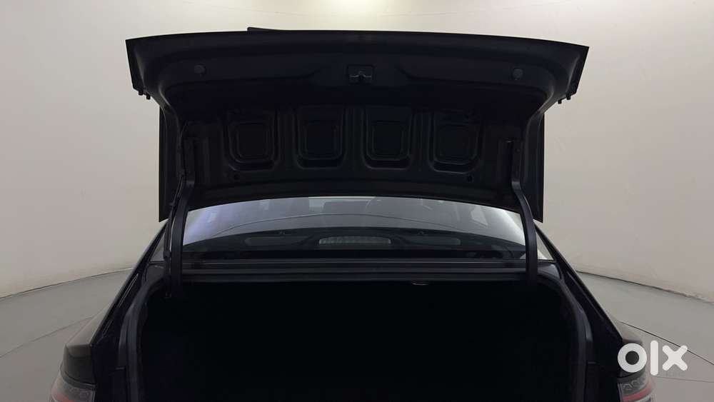 Hyundai Verna 1.5 Sx (o) Turbo Petrol Dct, 2024, Petrol