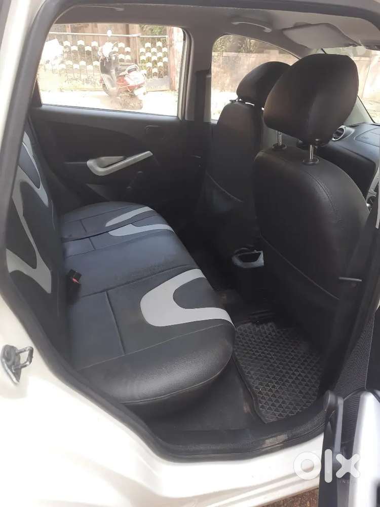 Ford Figo 2012 Diesel 76000 Km Driven