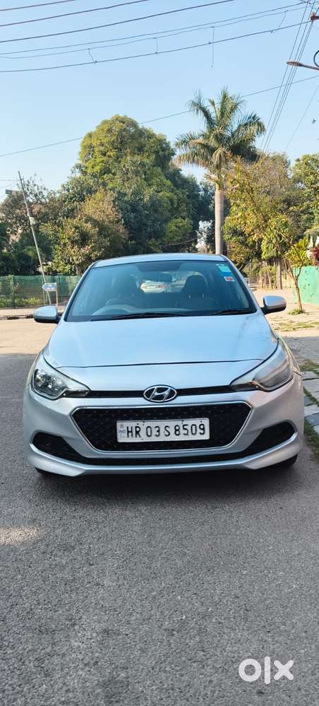 Hyundai I20 1.2 Magna Executive, 2015, Petrol