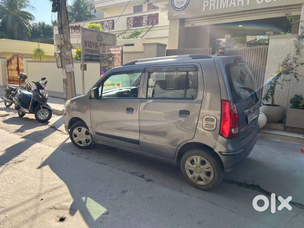 Maruti Suzuki Wagon R 2018,single Hand,showroom Track ,full Insurannce