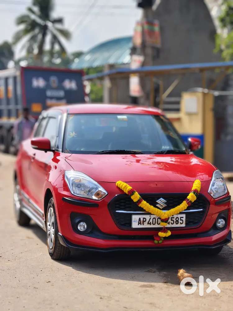 Maruti Suzuki Swift 2023 Petrol 18000 Km Driven