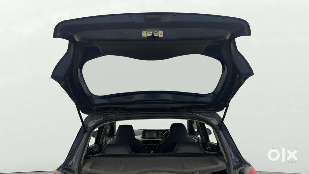 Hyundai Grand I10 Nios 1.2 Kappa Vtvt Sportz Cng, 2022, Cng & Hybrid..