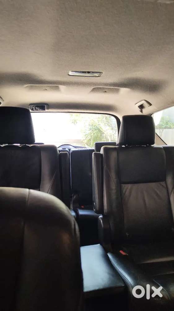 Toyota Innova Crysta 2016 Diesel Manual