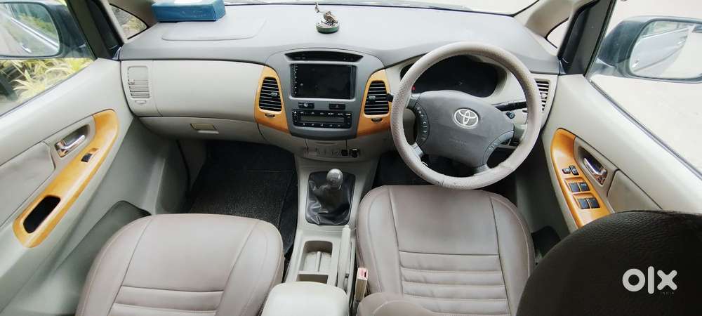 Toyota Innova 2.5 V 7 Str, 2012, Diesel