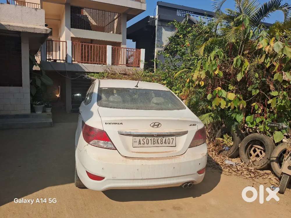 Hyundai Fluidic Verna 2014 Diesel 70000 Km Driven