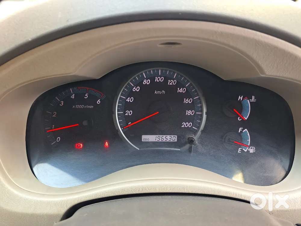 Toyota Innova 2.5 Ev 2012