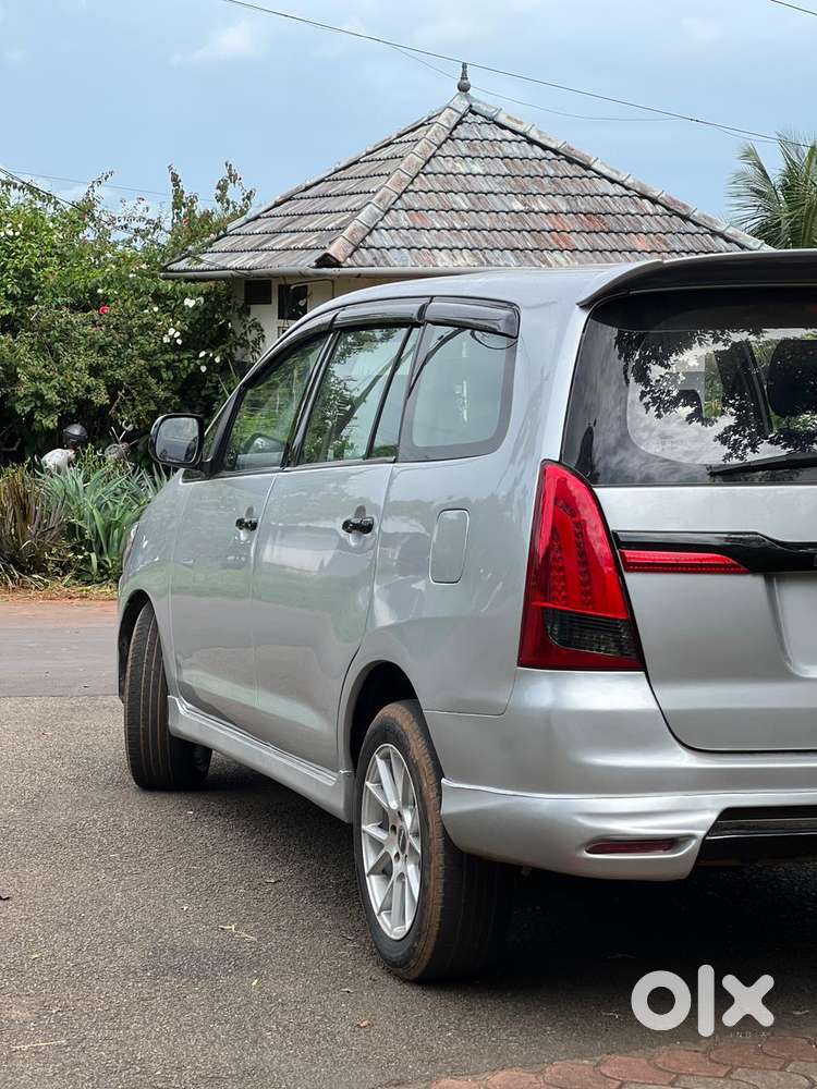 Toyota Innova 2.5 Ev Cs 7 Str Bsiv, 2010, Diesel