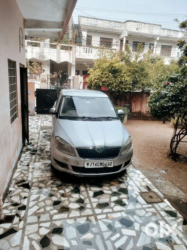 Skoda Fabia 2011 Diesel 150000 Km Driven