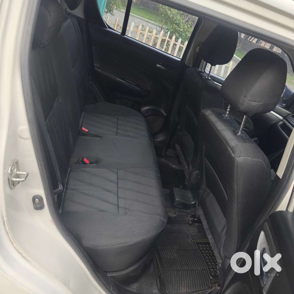 Maruti Suzuki Swift Vxi, 2012, Petrol