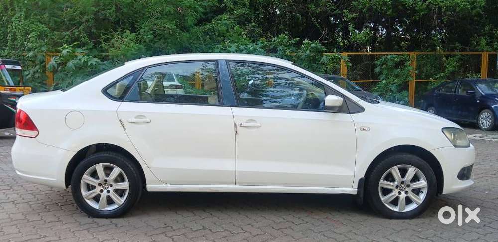 Volkswagen Vento 2010-2013 Petrol Highline, 2012, Petrol