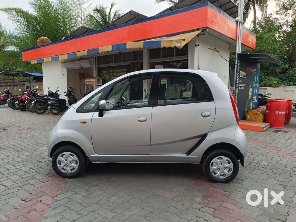 Tata Nano Genx Xta, 2017, Petrol