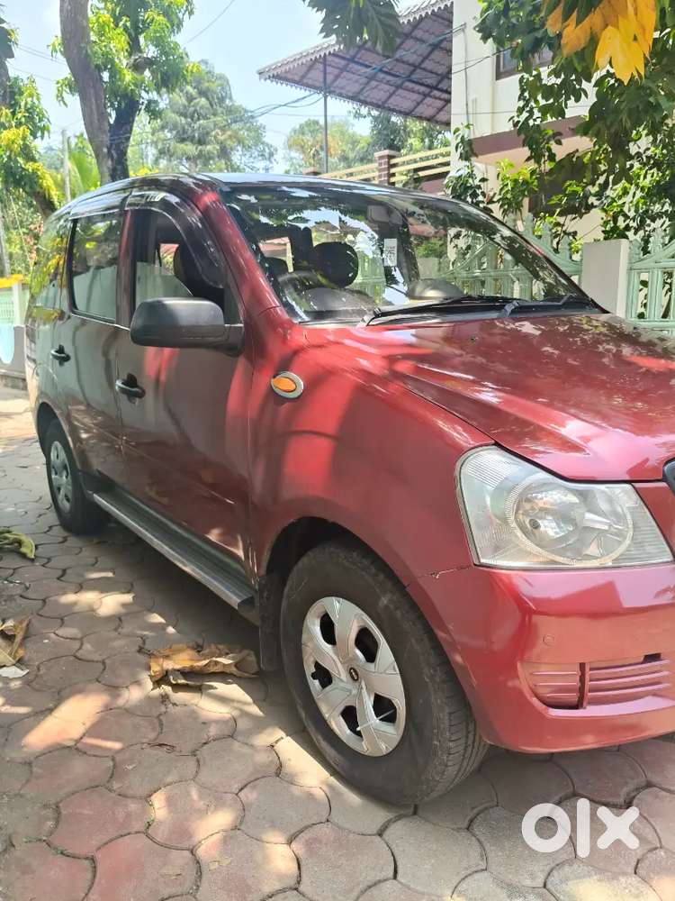 Mahindra Xylo 2009