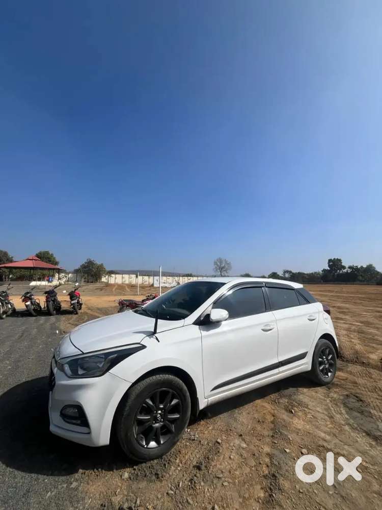 Hyundai I20 Asta Petrol 2018 Top Model Excellent Condition