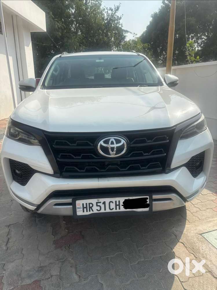 Toyota Fortuner 4x2 At 2.8 Diesel, 2022, Diesel