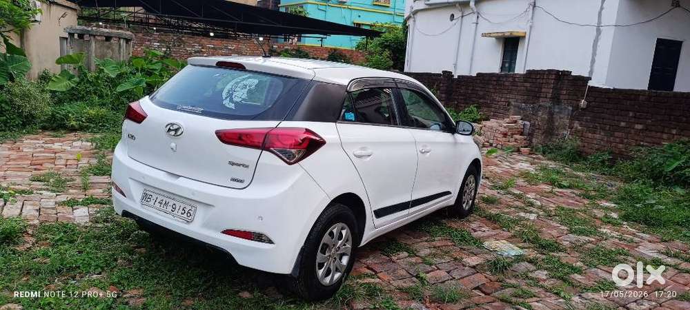 Hyundai I20 Sportz 1.2 Bs-iv, 2015, Petrol