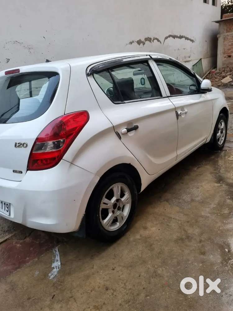 Hyundai I20 Sportz 2011