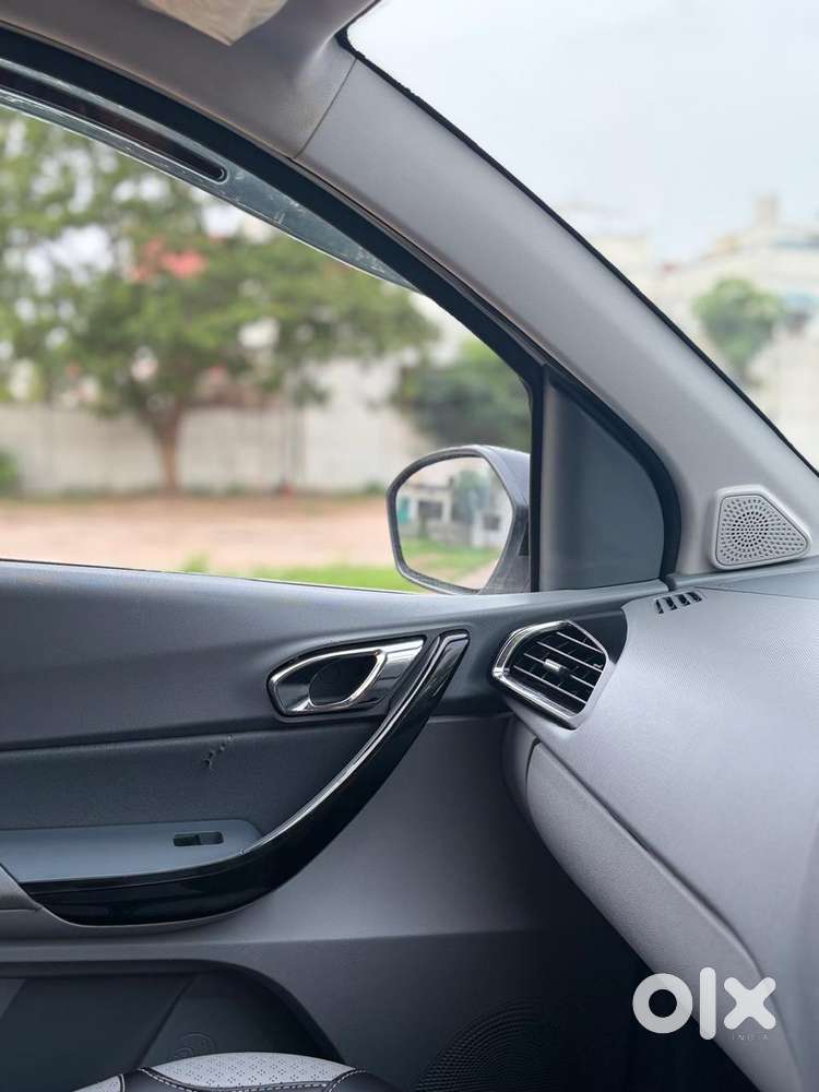 Tata Tigor 1.2 Revotron Xz Plus, 2022, Petrol