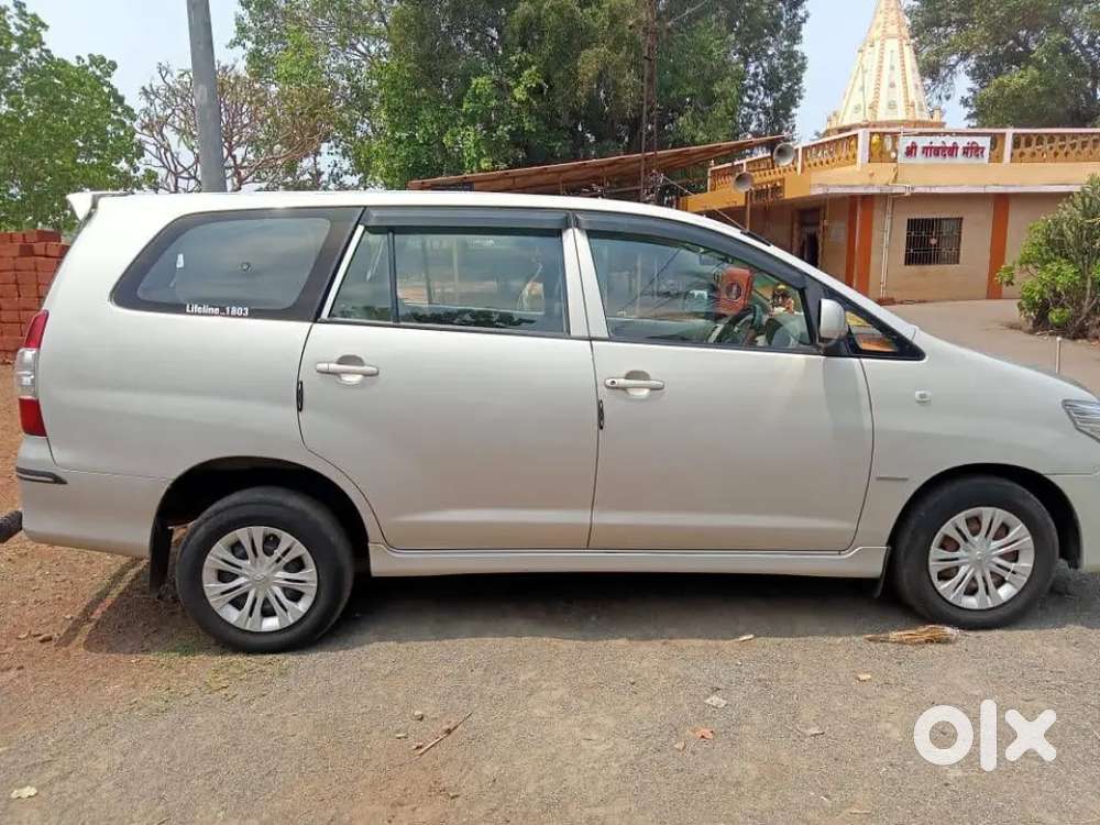 Toyota Innova 2012 Diesel Well Maintained