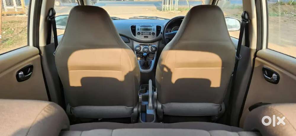 Hyundai I10 Sportz 2013 पेट्रोल