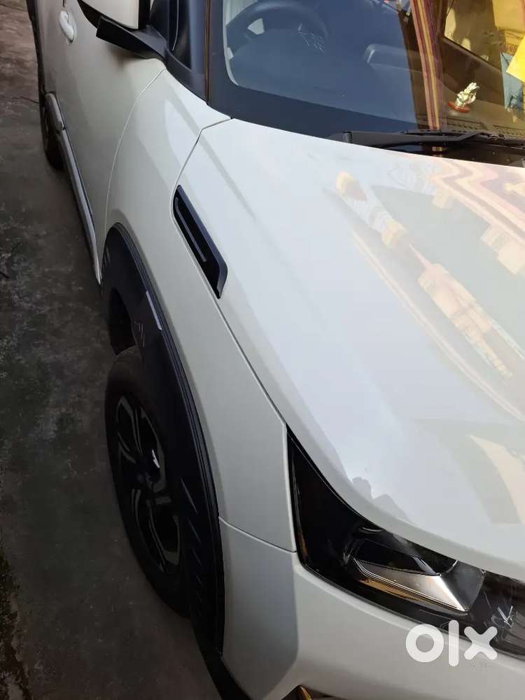 Maruti Suzuki Vitara Brezza 2025 Petrol 3100 Km Driven