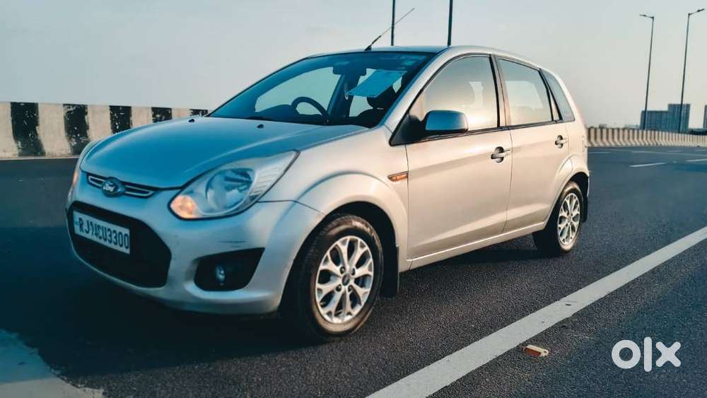 Ford Figo Diesel Titanium, 2012, Diesel