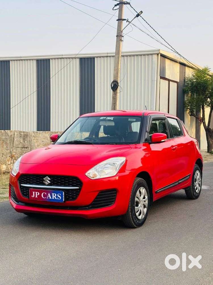 Maruti Suzuki Swift Vxi + Manual, 2022, Petrol