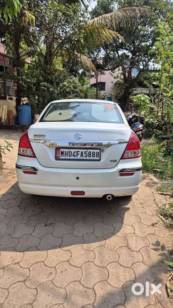 Maruti Suzuki Swift Dzire 2011