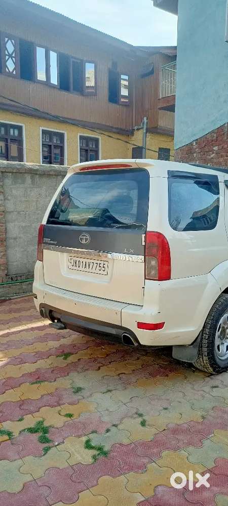 Tata Safari Storme 2013 Diesel Lx