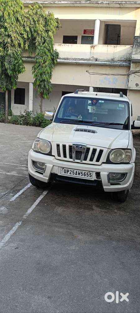 Mahindra Scorpio 2013 Diesel 150000 Km Driven