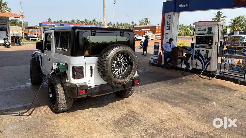 Mahindra Thar Petrol At 4x4