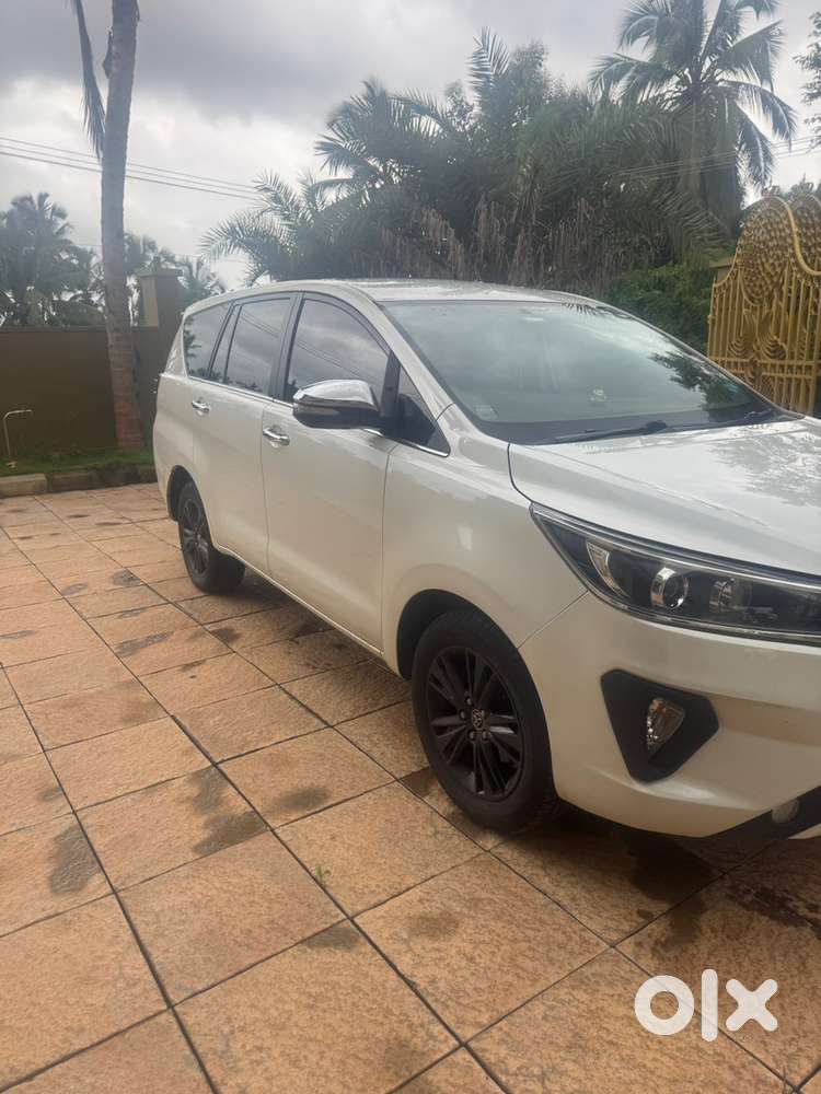 Toyota Innova Crysta Diesel 2018/12month