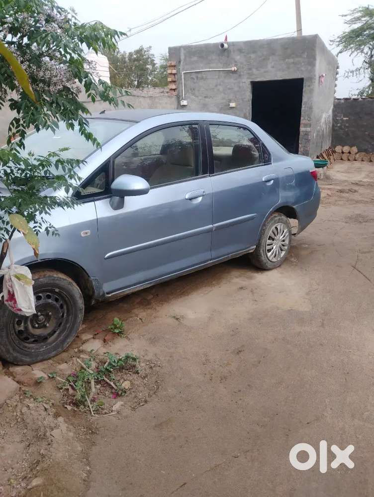 Honda City Zx 2008 Cng & Patrol