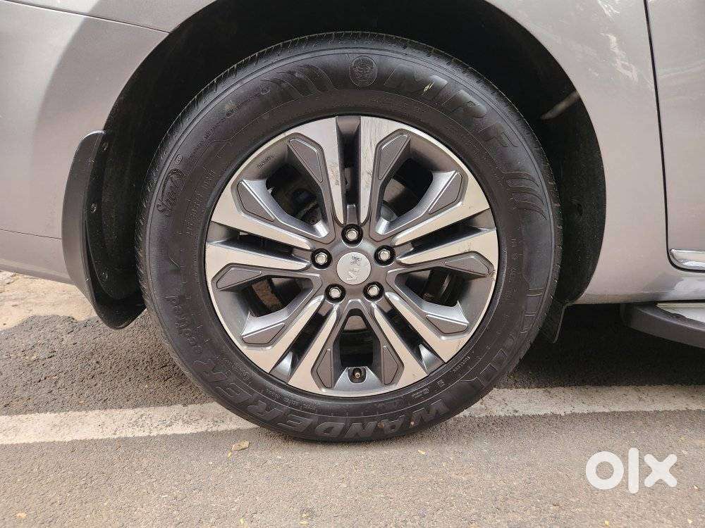 Kia Carnival Premium, 2020, Diesel