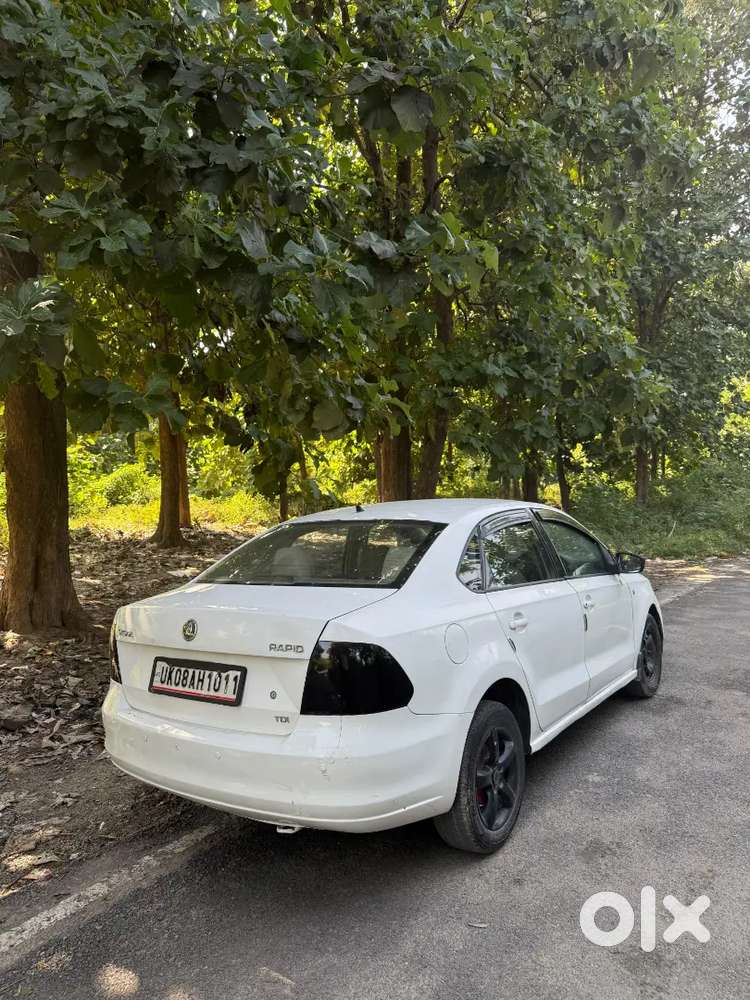 Skoda Rapid Onyx Diesel 2014