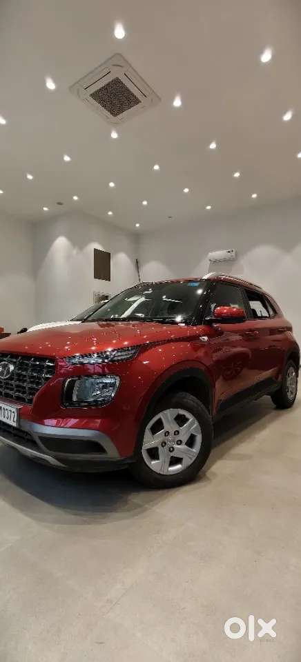 Hyundai Venue 1.0 S (o) Turbo Dct, 2021, Petrol