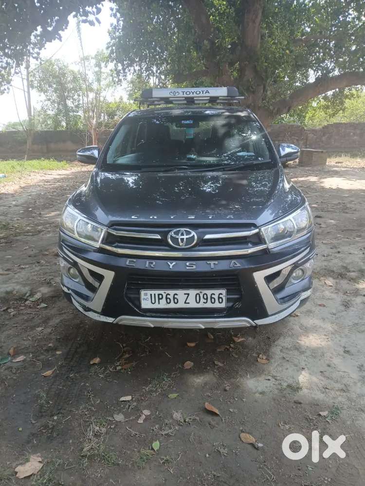 Toyota Innova Crysta 2019