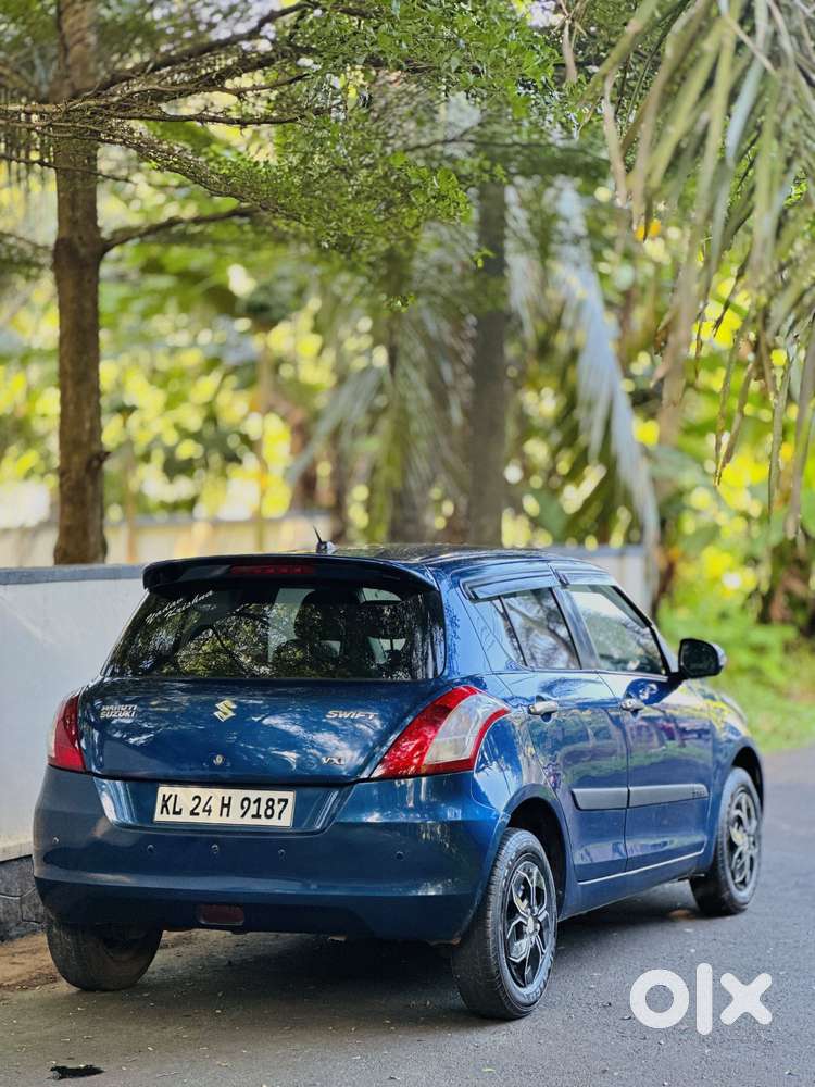 Maruti Suzuki Swift Vxi Deca, 2014, Petrol
