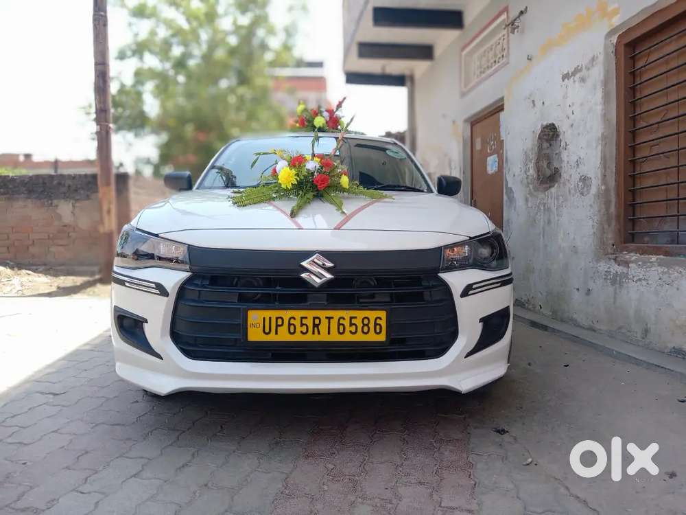 किसी भी शुभ अवसर पर गाड़ी बुकिंग के लिए संपर्क करें।