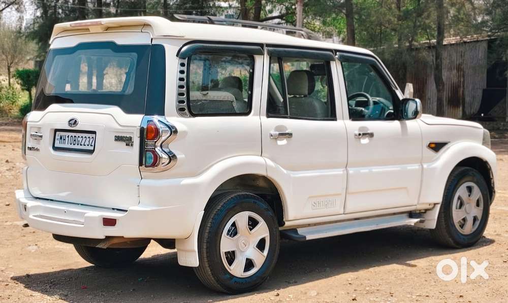 Mahindra Scorpio S4, 2015, Diesel