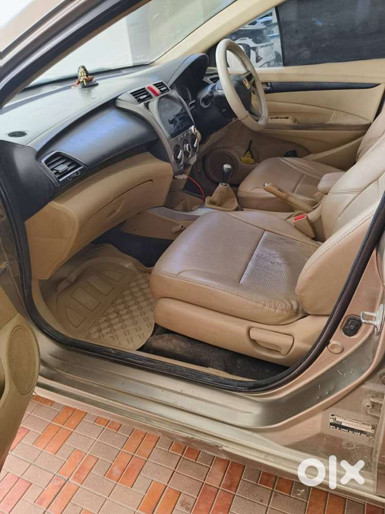 Honda City 1.5 I-vtec Petrol + Cng  Aug 2012  Well Maintained