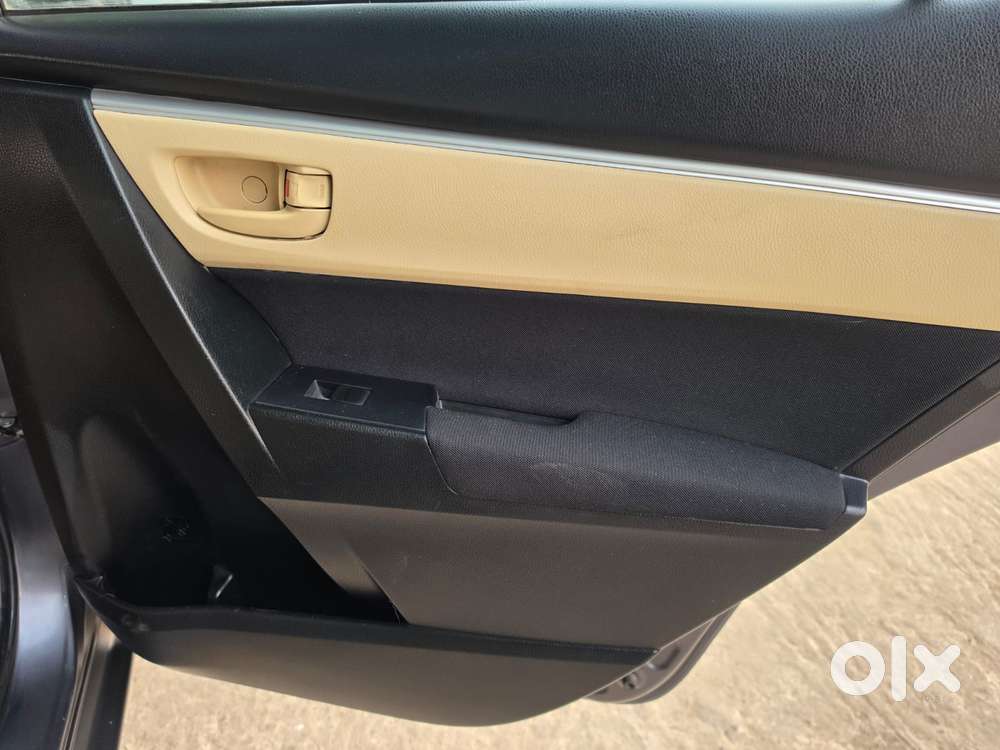 Toyota Corolla Altis, 2018, Petrol