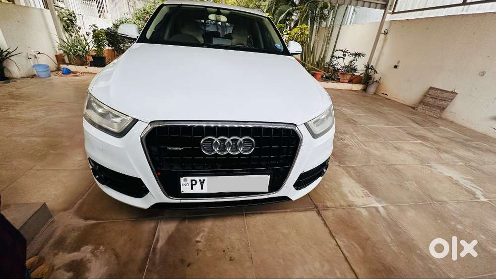 Audi Q3 2015 (white) Diesel Quattro Well Maintained