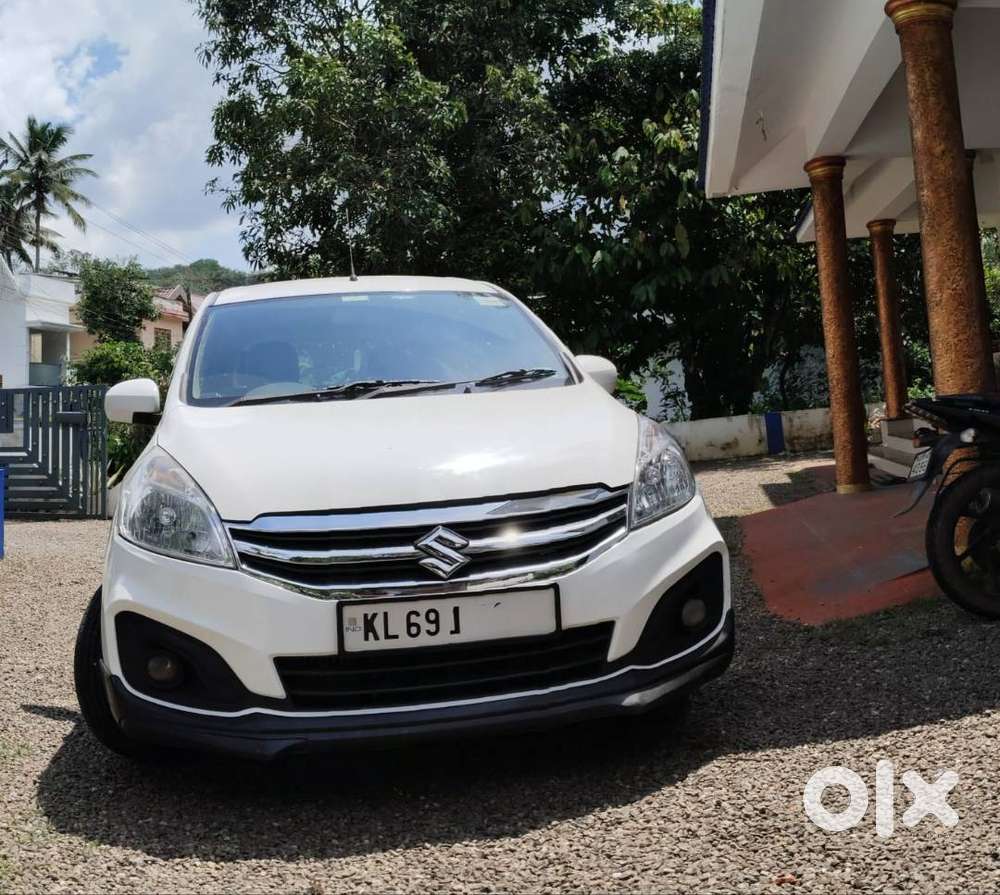Ertiga Smart Hybrid Ldi, Bs-iv,