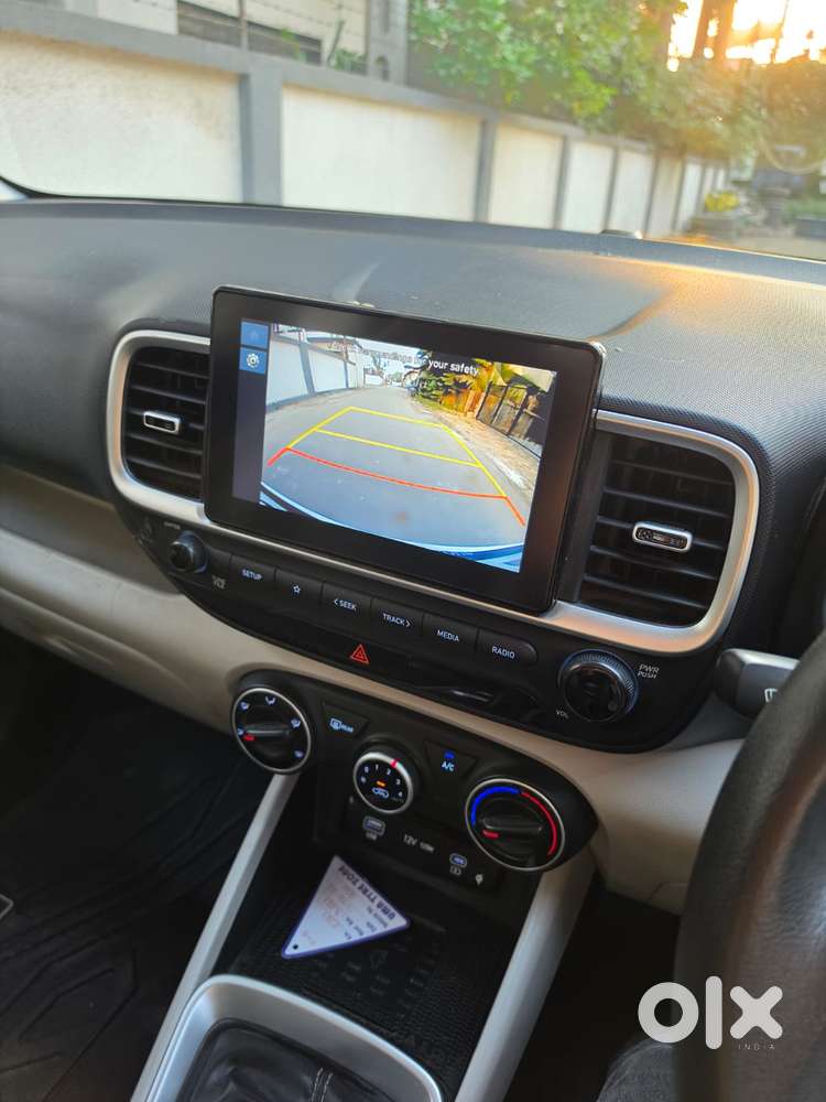 Hyundai Venue S 1.2 Petrol, 2025, Cng & Hybrids