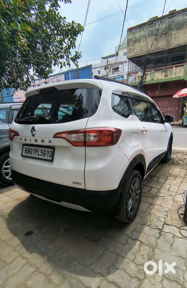 Renault Triber Rxz, 2020, Petrol