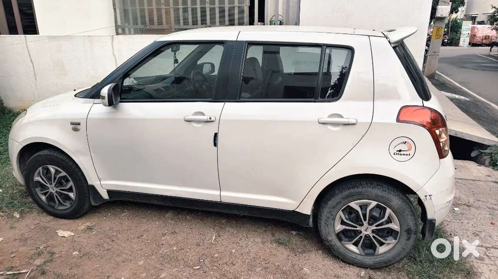 Maruti Suzuki Swift 2009 Car